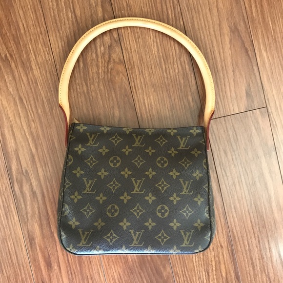 Louis Vuitton Handbags - MINT Louis Vuitton Monogram Looping Bag  MM